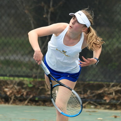 Gennis at Battery Park